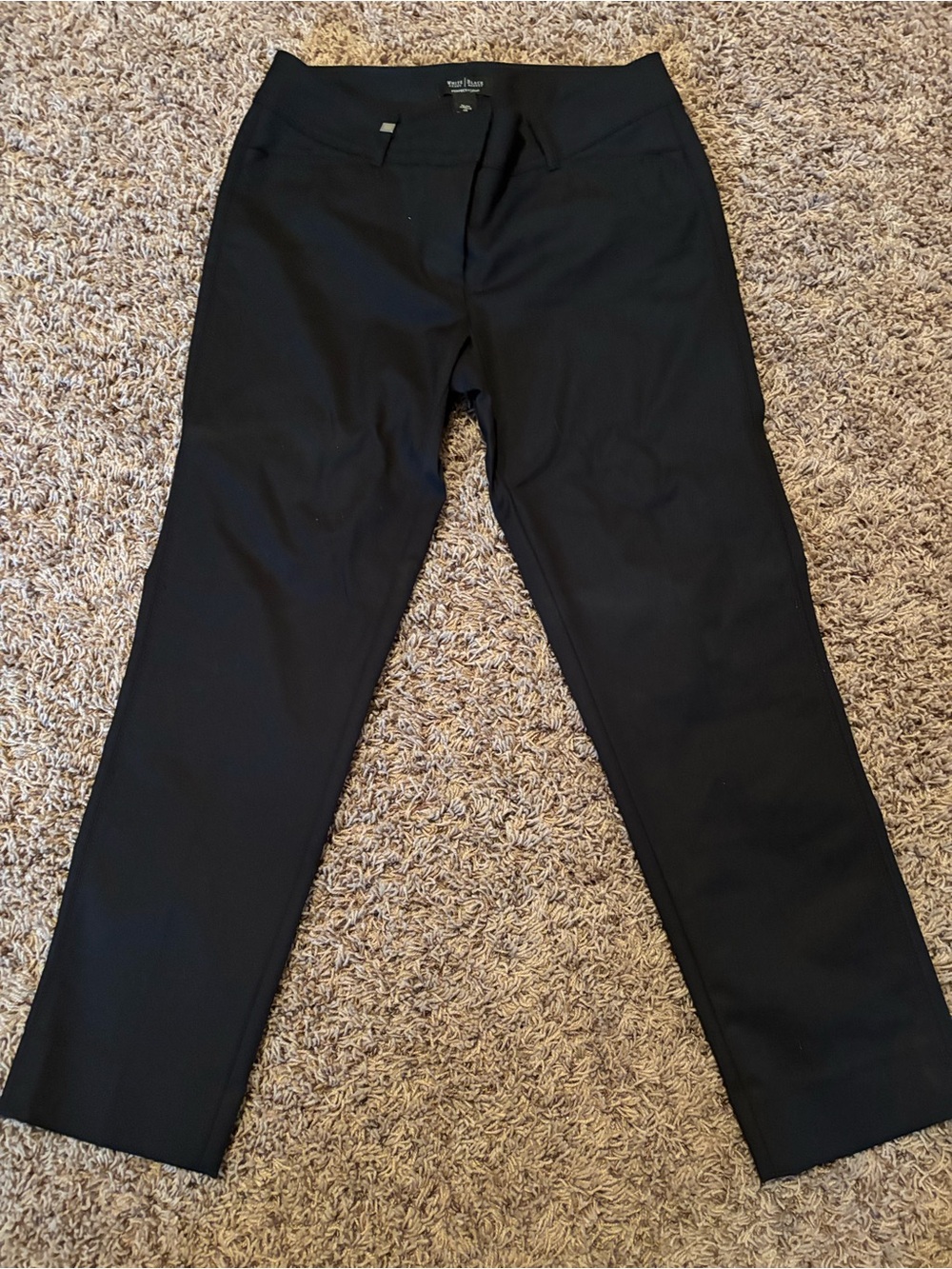 White Black woman’s pants